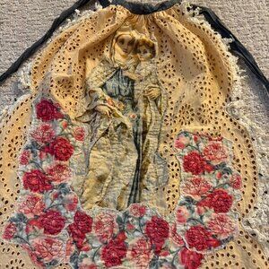 Magnolia Pearl Mother Mary Jabot #070 RARE NWT